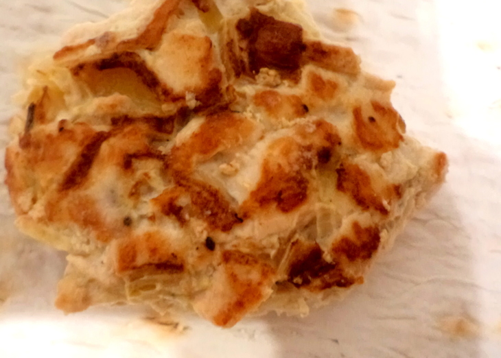 Наш сытный, пикантный завтрак- куриная котлета с козьим сыром в лаваше! : шаг 2
