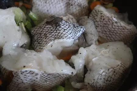 Макрорус в томатном соке: шаг 2