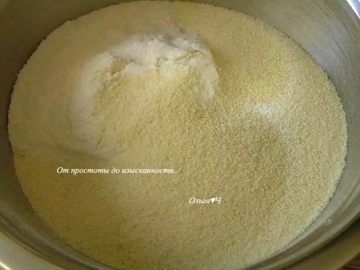 Томатный манник с крыжовником: шаг 2