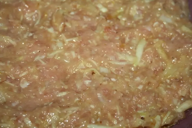 Котлетки из индюшатины с яблоком и кокосовым соусом + кускус на гарнир: шаг 2
