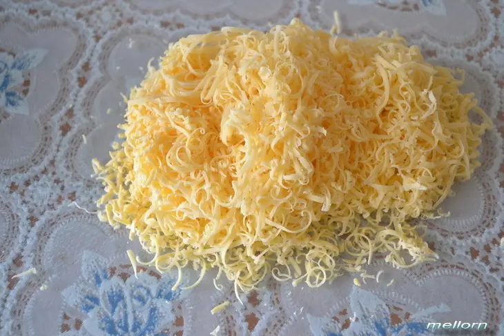Печенье на белом вине с сыром: шаг 1