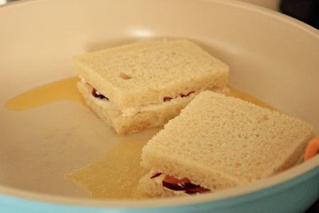 Сэндвич с сыром из йогурта и нектаринами: шаг 5