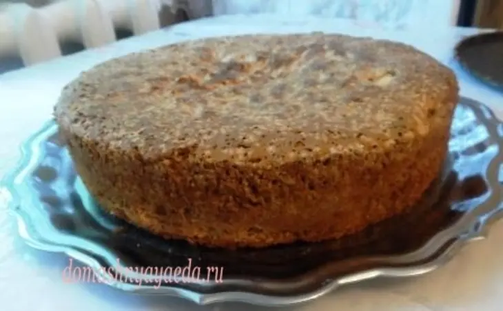 Яблочная шарлотка с орехами: шаг 6