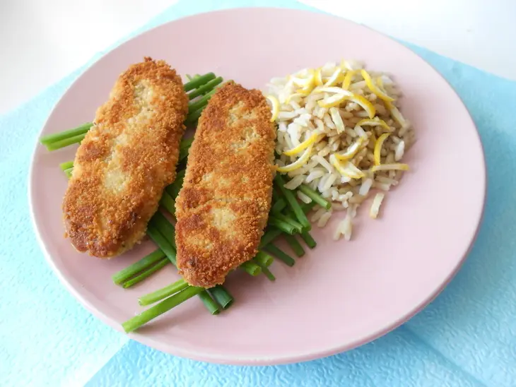 Биточки из креветок и крабового мяса с рисом: шаг 8