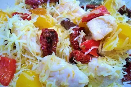 Киш с курицей, перцем и вялеными томатами: шаг 8