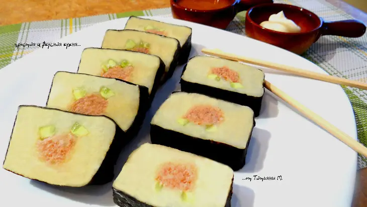 Картофельные роллы с мясным паштетом и огурцом: шаг 8