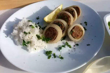 Тайский суп с фаршированными кальмарами: шаг 7