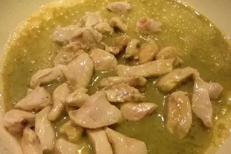 "гаэнг каи ваан гай" или зеленый карри с курицей: шаг 3