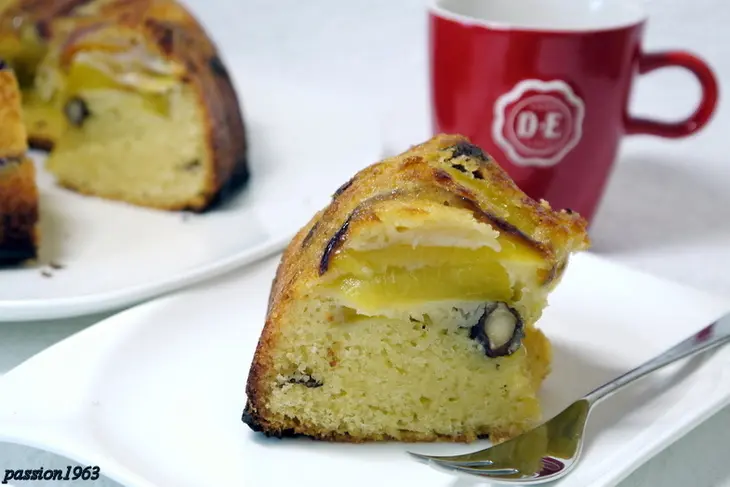 Пирог-перевертыш с нектаринами и орехами: шаг 7
