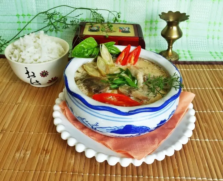 Тайский куриный суп: шаг 8