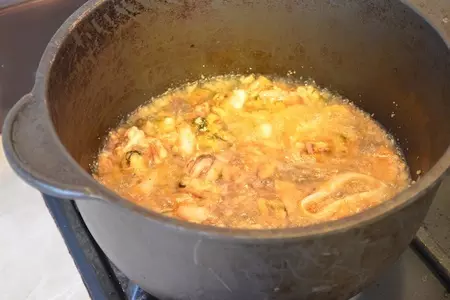 Чесночный рис с морепродуктами фри в тайском стиле: шаг 8