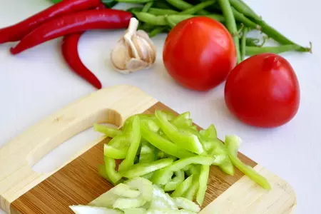 Грибной суп со стручковой фасолью и баклажанами: шаг 3