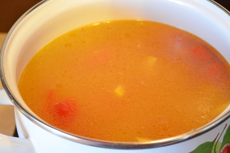 Суп с рисовой лапшой домашнего приготовления: шаг 7