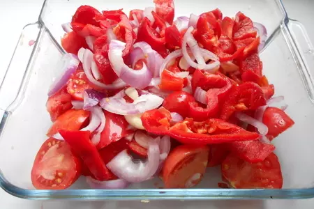 Томатный суп с пампушками с розмарином: шаг 1