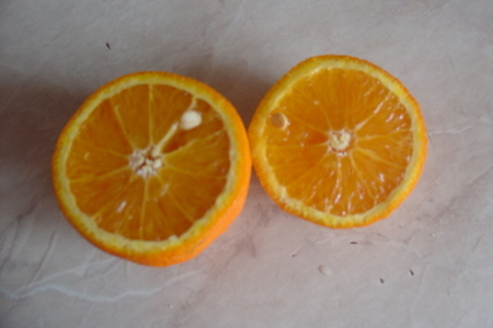 Апельсиново- шоколадный кекс в апельсине за 5 минут: шаг 1