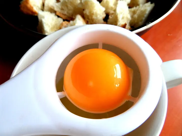 Чесночный французский суп с крутонами: шаг 4