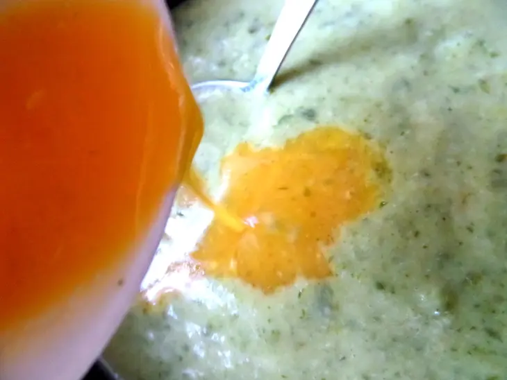 Чесночный французский суп с крутонами: шаг 6