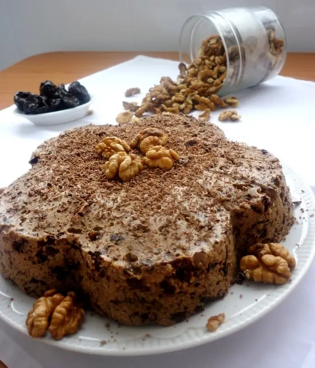 Десерт с черносливом и грецкими орехами: шаг 4