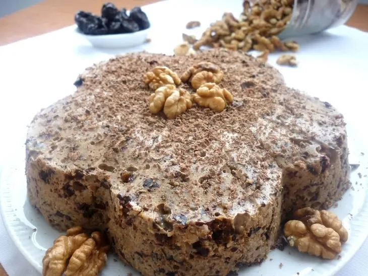Десерт с черносливом и грецкими орехами: шаг 5