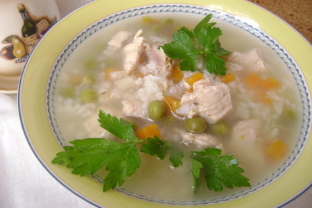 Суп с индейкой, рисом и горошком «глобус».: шаг 4