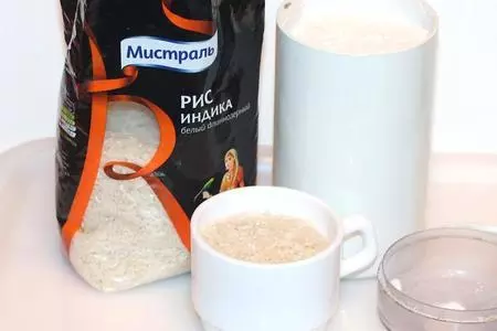 Кокосовый пудинг в чашках кханом туэй: шаг 1