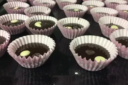 Маленькие шоколадные кексики: шаг 4