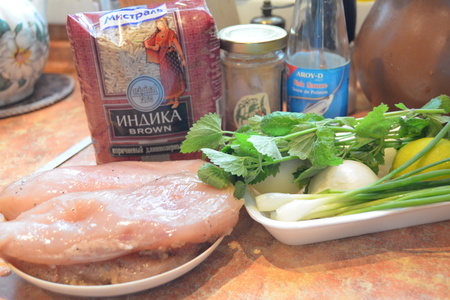 Теплый тайский салат с курицей и коричневым рисом: шаг 1