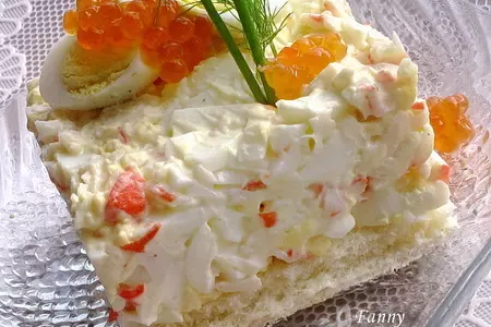 Салат крабовый с перепелиными яйцами: шаг 1