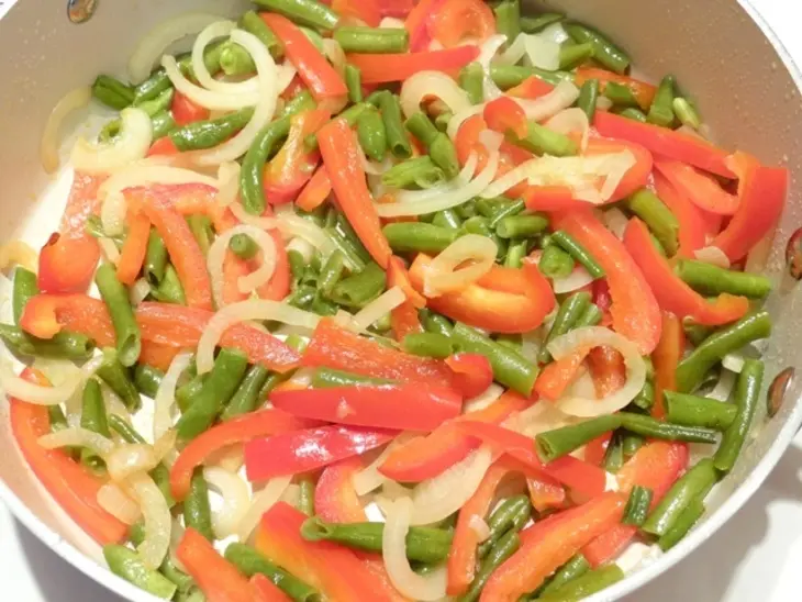 Куриное карри с арахисом: шаг 9