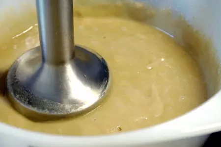 Банья кауда (bagna cauda) – пьемонтский чесночнo-анчоусный соус: шаг 6