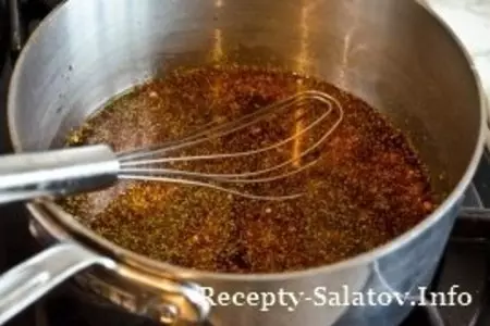 Лосось под винным соусом: шаг 2