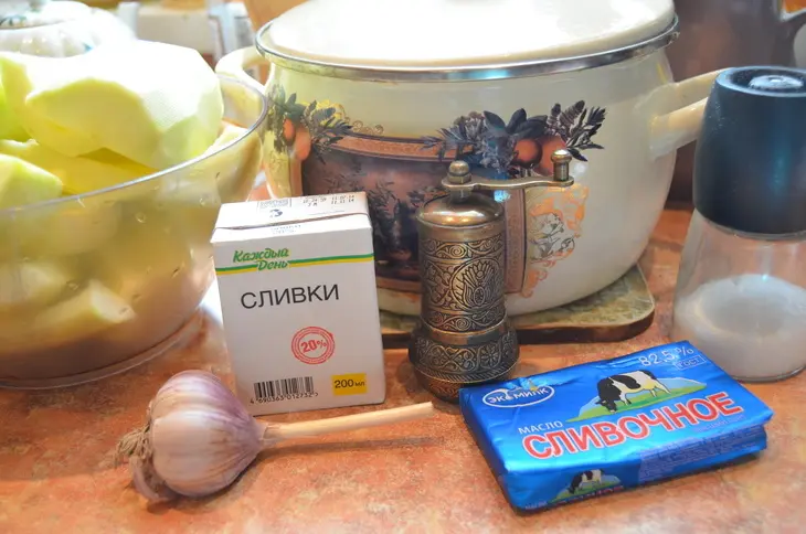Крем-суп из кабачка: шаг 1