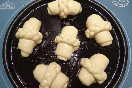 Булочки с начинкой из апельсинового джема и сливочного творожного сыра: шаг 16
