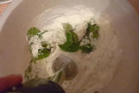 Чизкейк без выпечки с мятой и манго: шаг 4