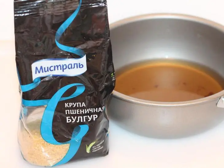 Каша пшеничная  с черносливом: шаг 4