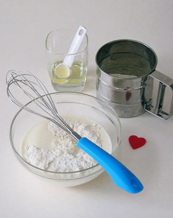 Ажурные блинчики с нотками кокоса: шаг 3