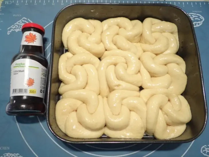 Булочки с кленовым сиропом: шаг 15