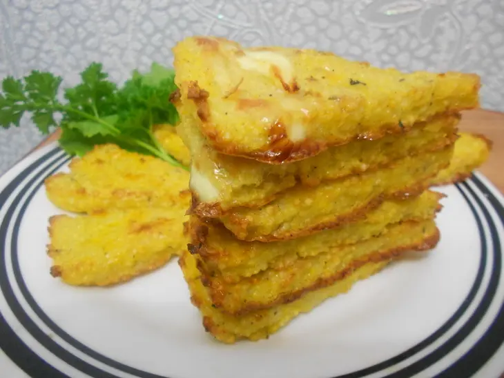 Чесночные гренки из пшенной каши: шаг 7