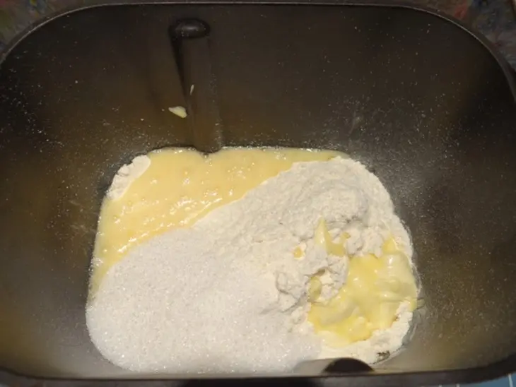 Булочки с ветчиной и сыром: шаг 2