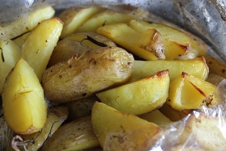 Маринад из лимона и розмарина и запеченная свиная корейка с картофелем: шаг 16