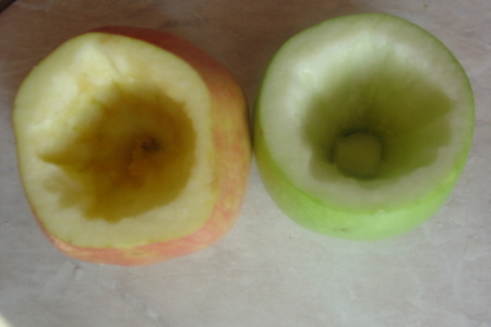 Яблоко с пшенкой и фруктами: шаг 1