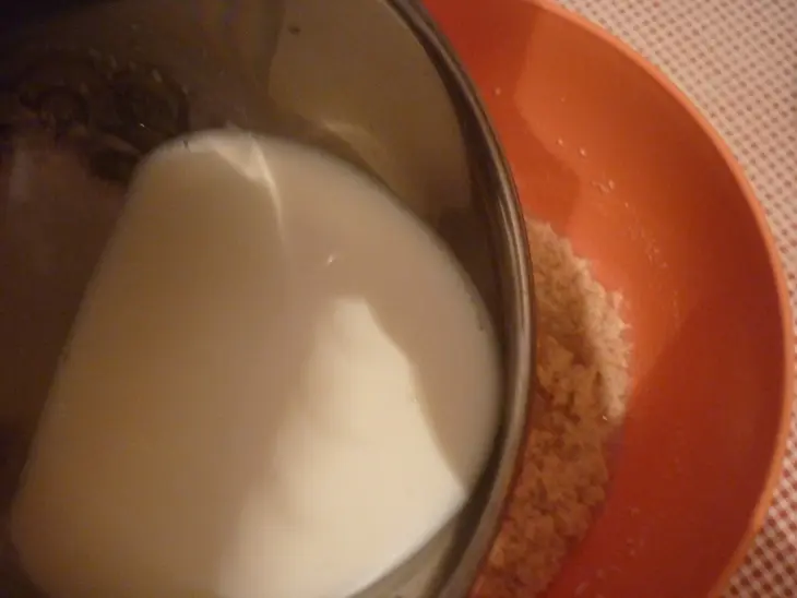 Яблочные вафли с орехами и корицей: шаг 2
