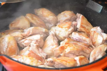 Борани с курицей и спаржевой фасолью по-армянски: шаг 2