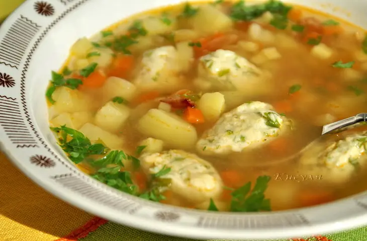 Овощной суп с нежными кукурузными клецками: шаг 6