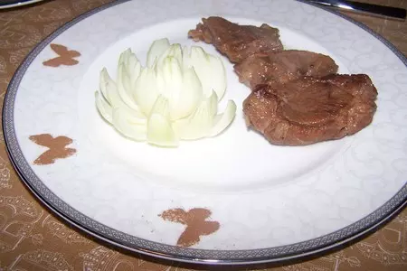 Баранина, тушёная в чае с черносливом: шаг 10