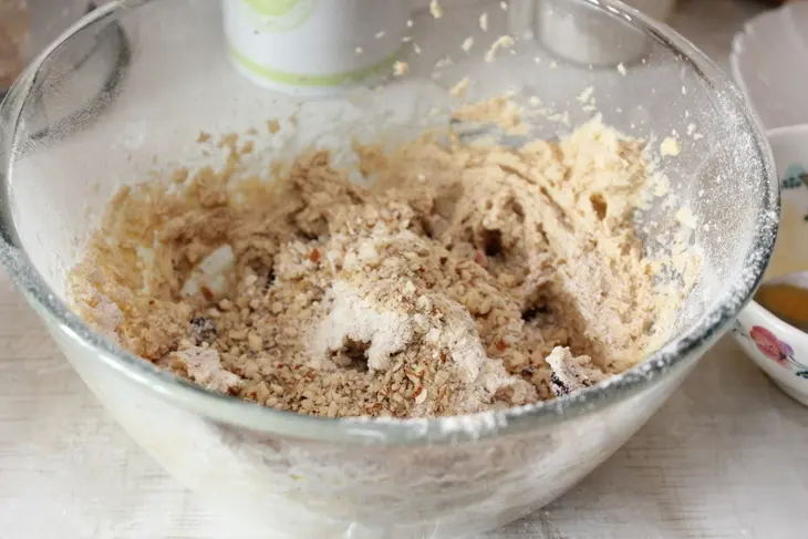 Овсяное печенье с изюмом и орехами: шаг 4
