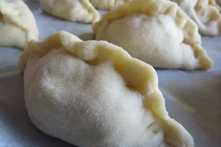 Пирог и пирожки с яблоками из апельсинового дрожжевого теста: шаг 7