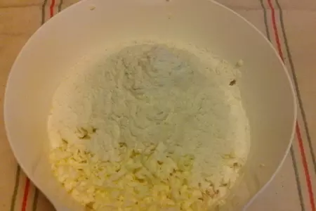 Творожной пирог с яблоками: шаг 1