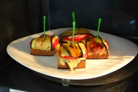 Закусочные бутерброды с баклажаном и мандариновой ноткой: шаг 6