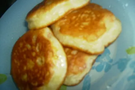 Дрожжевые оладьи с яблоками: шаг 6